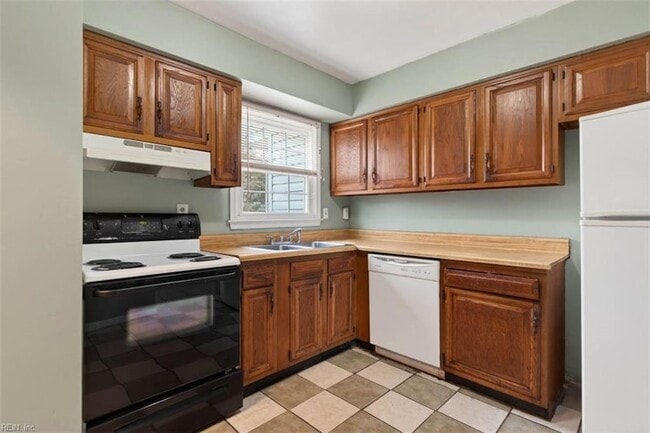 Building Photo - 4303 Arundel Ln