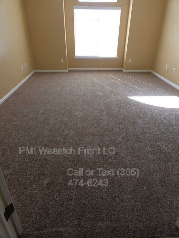 Building Photo - 5296 Ravenna Ct