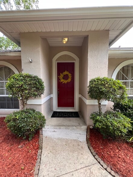 Building Photo - 345 Silver Pine Dr