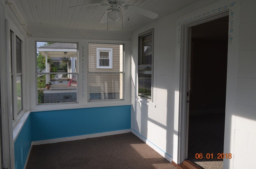Front sun porch - 211 N Washington St