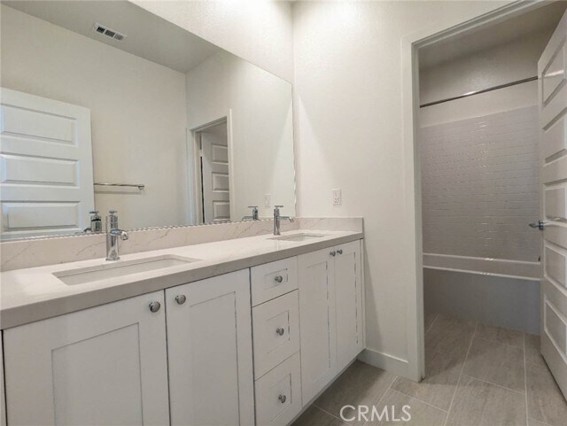 Building Photo - 4284 S Heather Privado