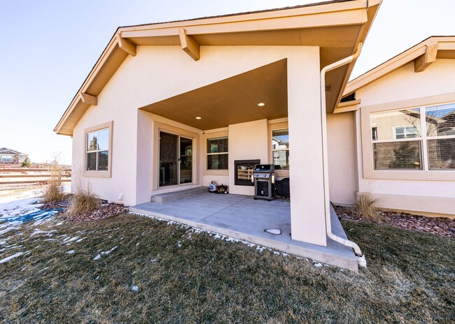 Building Photo - Beautiful Ranch Home in D20 w/ 4 car garage