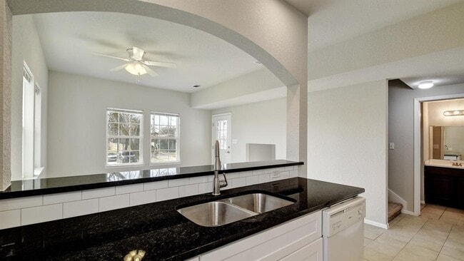 Building Photo - 2206 Pennsylvania Ave