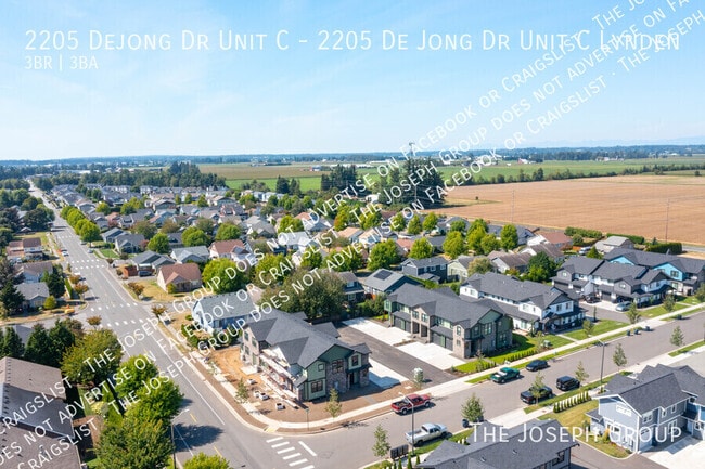 Building Photo - 2205 Dejong Dr Unit C