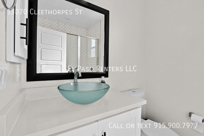 Building Photo - 13070 Cleethorpes St