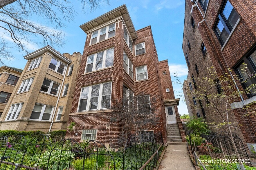Building Photo - 1432 W Jonquil Terrace