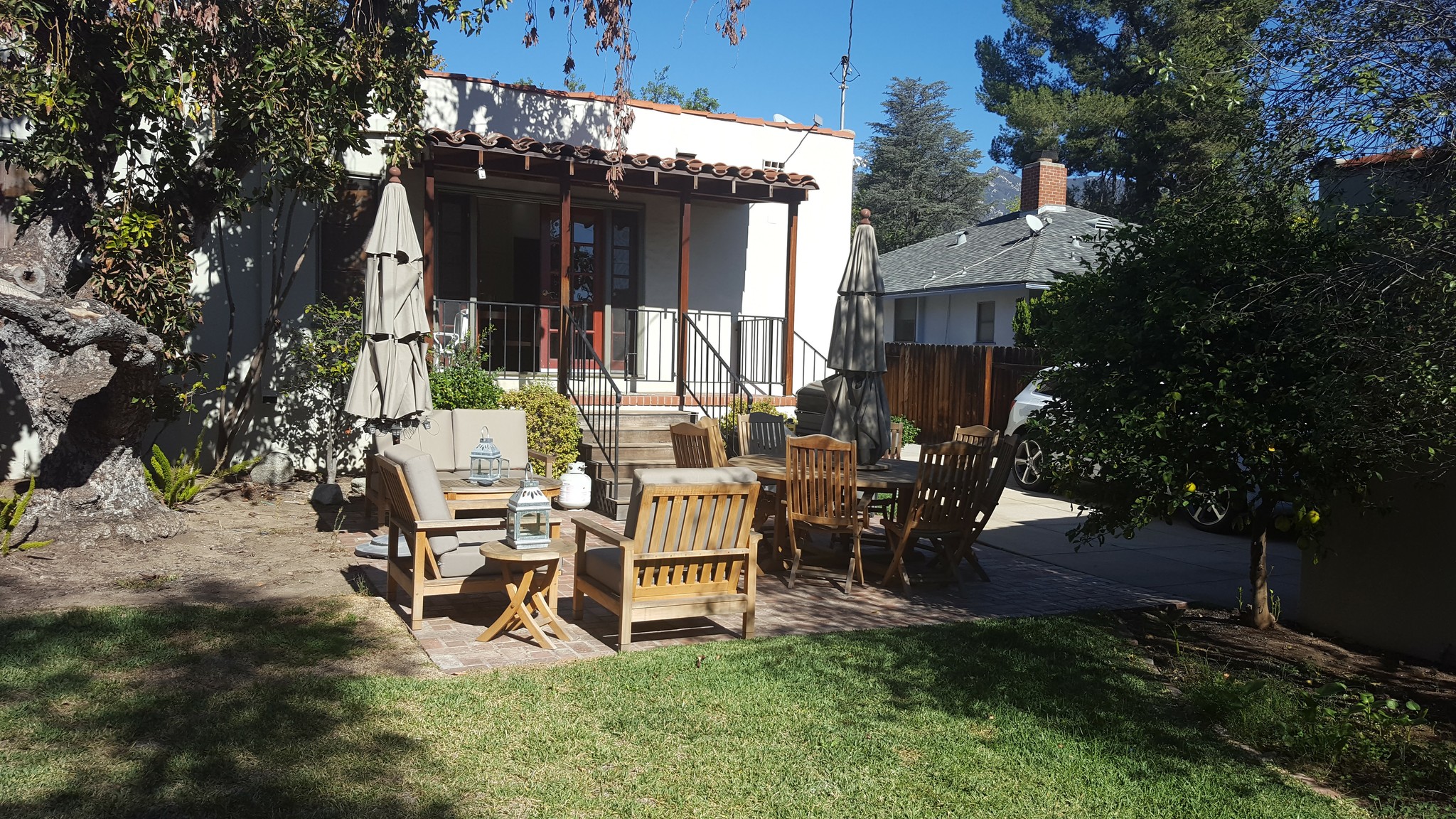 Back patio - 2090 E Mountain St