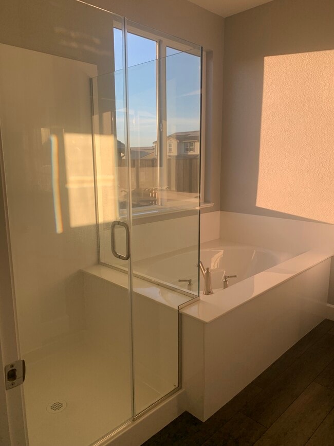 Building Photo - 2011 Jalen St