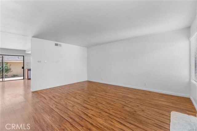 Building Photo - 5 Locust