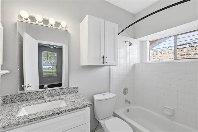 Building Photo - 2707 Ansley Ct