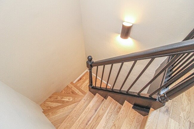 Building Photo - 1421 Grand Ave