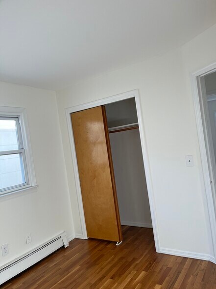 Building Photo - 6219 Polk St