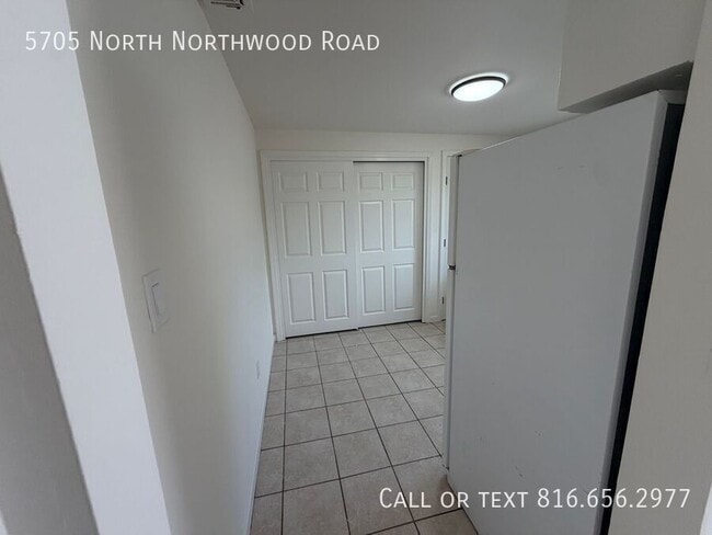 Building Photo - 5705 N Northwood Rd