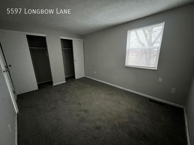 Building Photo - 5597 Longbow Ln