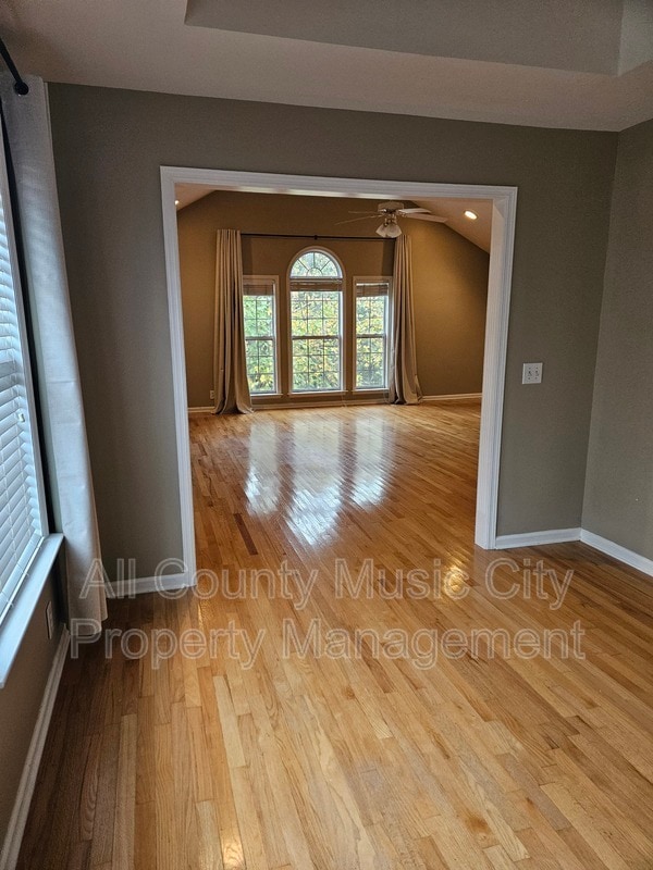 Building Photo - 425 Chamberlain Park Ln