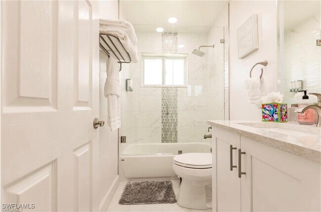 Building Photo - 96 Wickliffe Dr