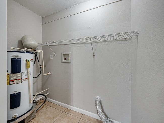 Building Photo - Discover the charm of this delightful home nestled in the serene and welcoming community of North...