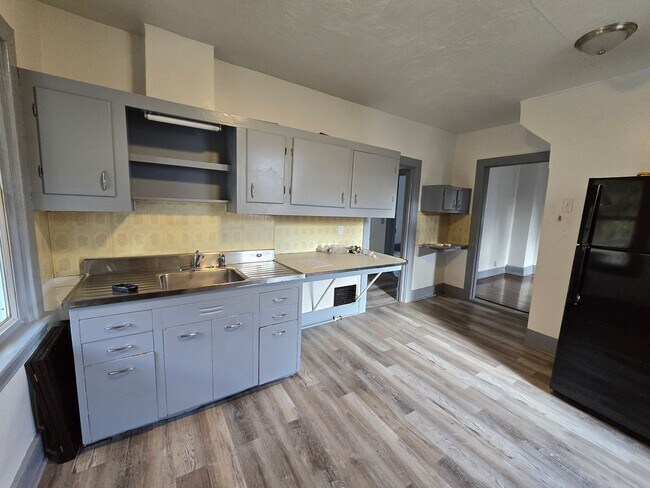 Building Photo - mad5865