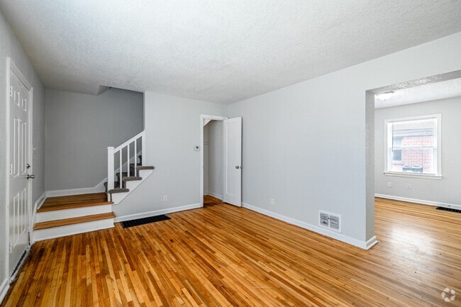 Building Photo - Meadowlark Apartments