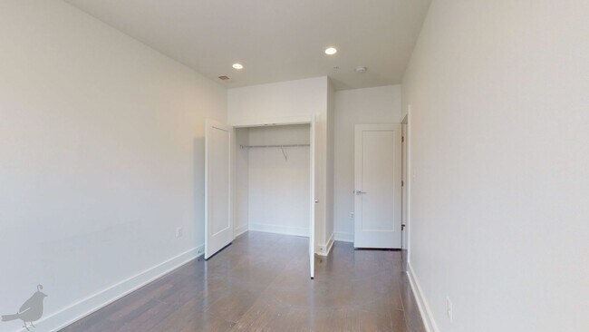 Building Photo - Stunning and Spacious Duplex in Brookland w/ Parking!