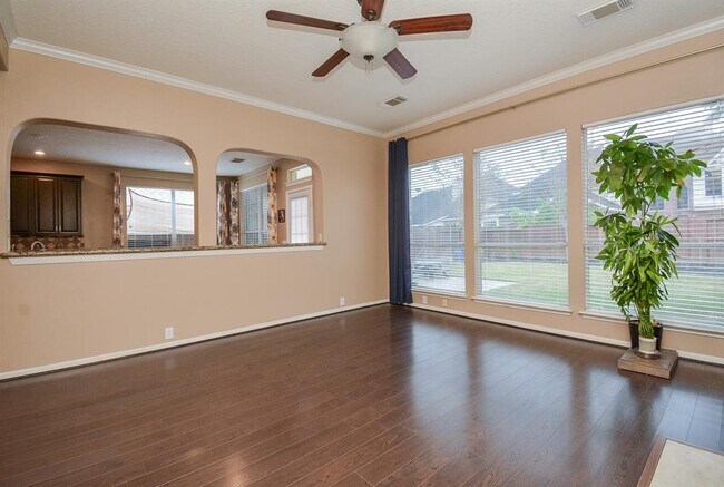 Building Photo - 1410 Hidden Terrace Dr