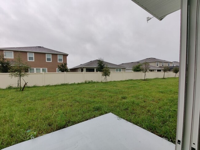 Building Photo - 32614 Canyonlands Dr