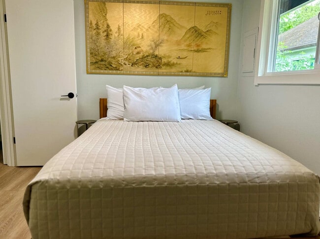 Building Photo - 2615 West St