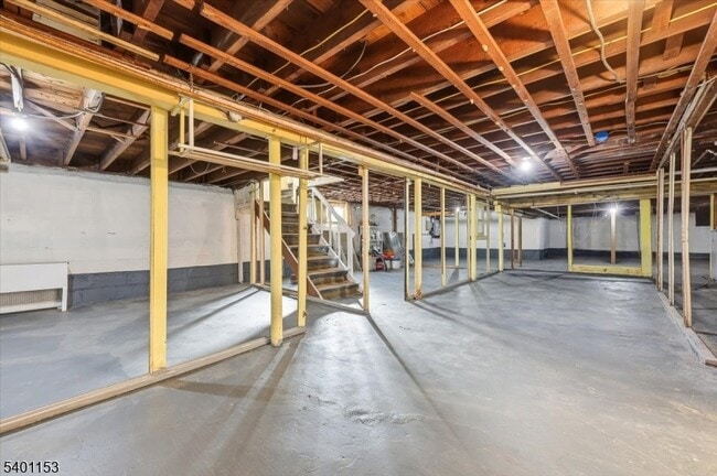 Building Photo - 283 Pasadena Ave