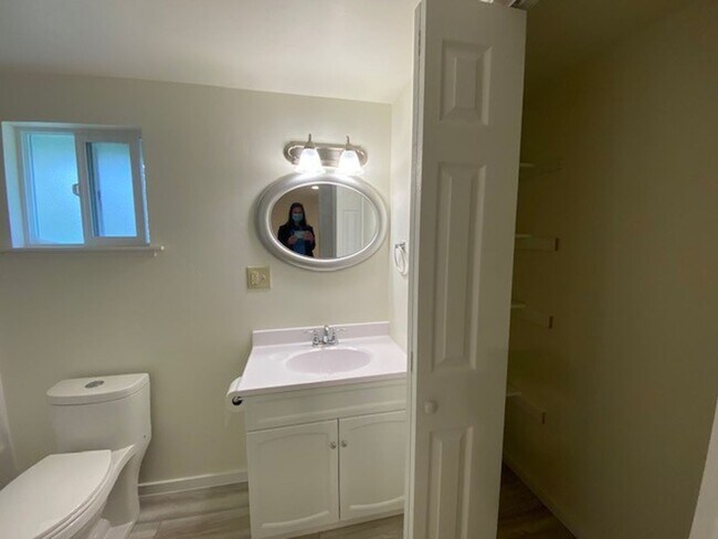 Building Photo - 4303 Horseman Ln