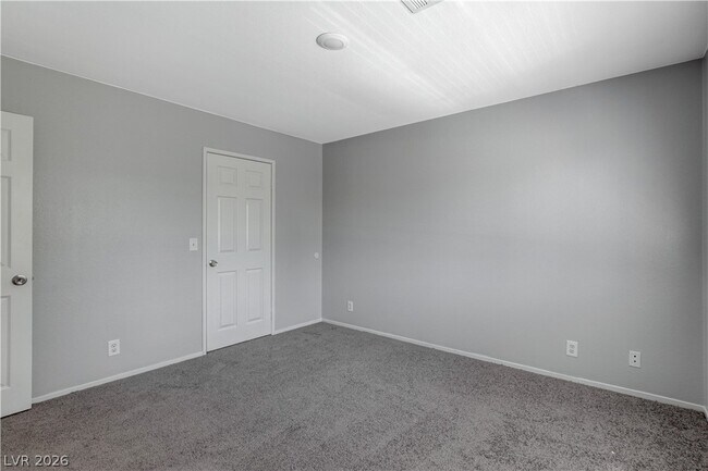 Building Photo - 5270 Carriellen Ln