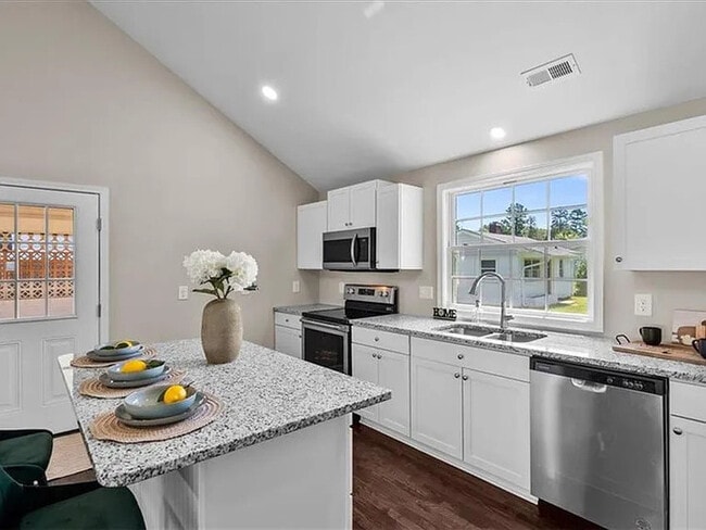 Building Photo - Earn Wealth While Leasing - Like a Homeowner - Lease to Own