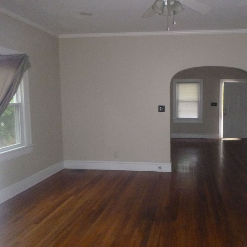 Building Photo - 308 S Meade St