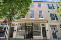 Building Photo - 710 Caroline St