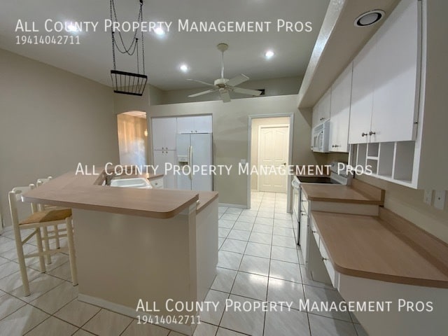 Building Photo - 5521 61st Ln E