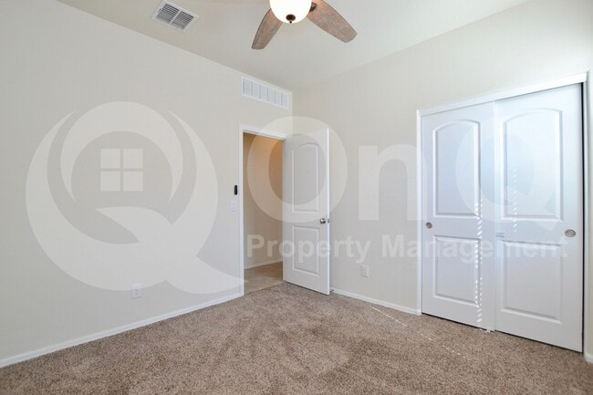 Building Photo - 2386 E San Lorenzo Trail
