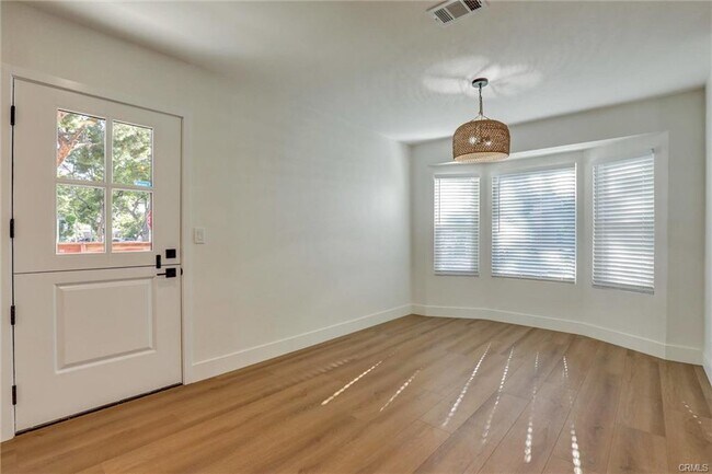 Building Photo - 7043 E Harco St