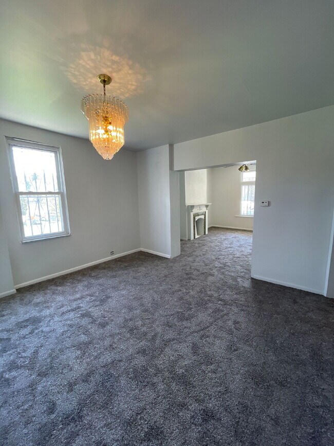 Building Photo - Cozy 3 Bedroom 1 Bath Home!