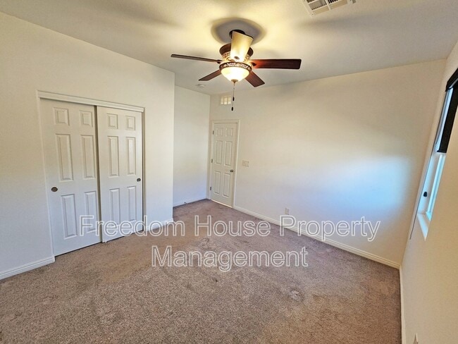 Building Photo - 3543 E Wallowa Dr