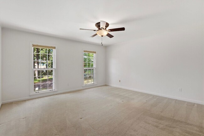 Building Photo - 7253 Stamford Dr