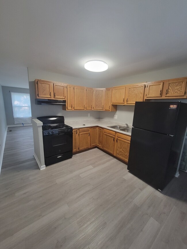 Building Photo - 118 Fairlane Dr