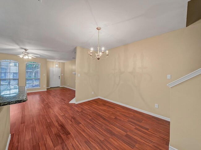 Building Photo - 6837 Livorno Ln