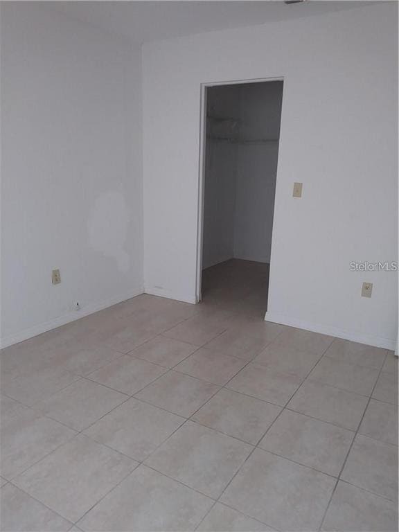 Building Photo - 3640 Meriden Ave