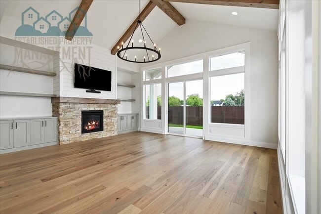 Building Photo - 10642 W Lothbury Dr