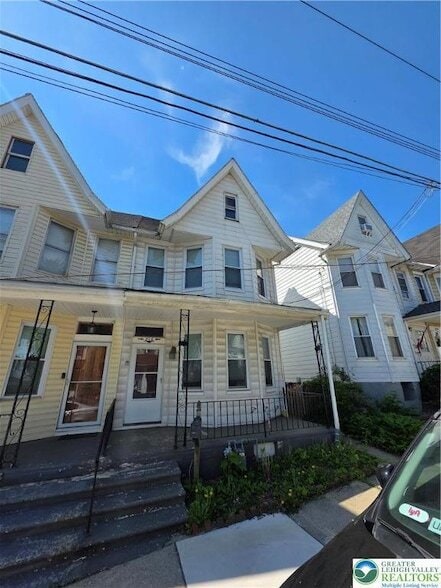 Primary Photo - 816 Jackson St