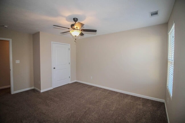 Building Photo - 2108 Grv Lndg Wy