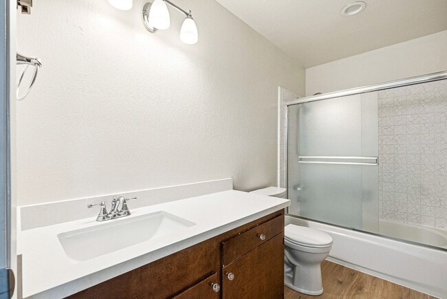 Building Photo - 308A Estrella Ave