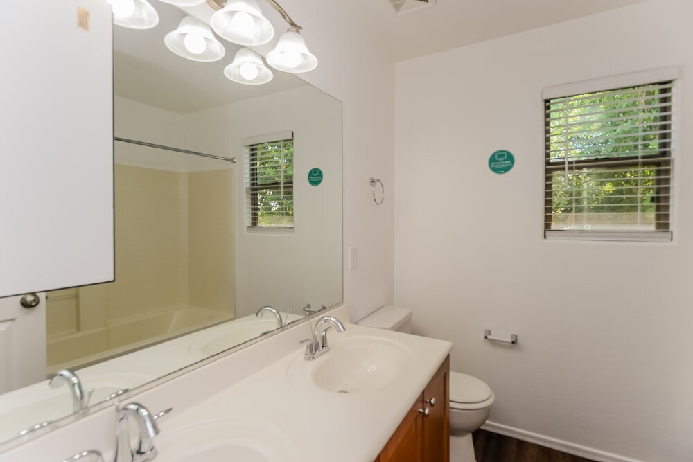 Building Photo - 3939 E Jasper Dr