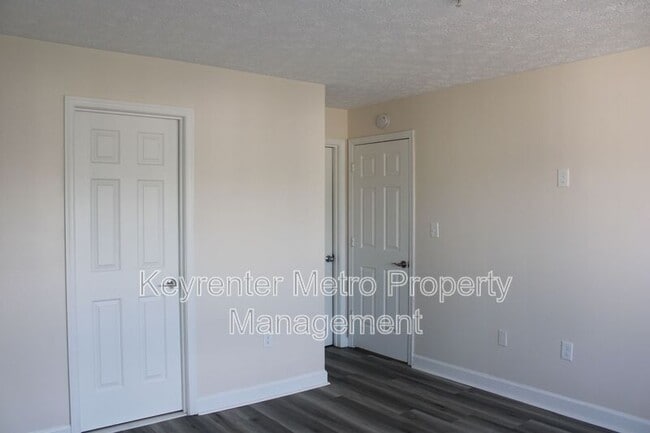 Building Photo - 6900 St Ignatius Dr