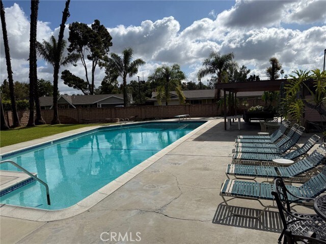 Building Photo - 1530 Robin Way