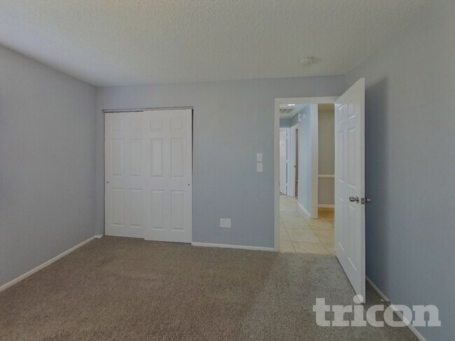 Building Photo - 7854 59th St N